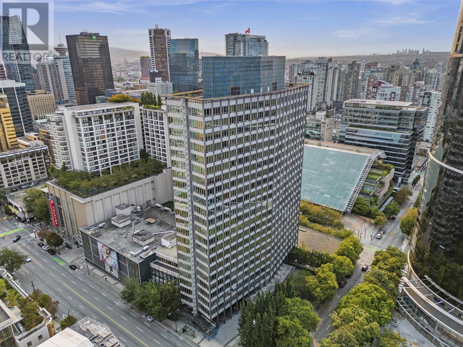 701 989 NELSON STREET, vancouver, British Columbia