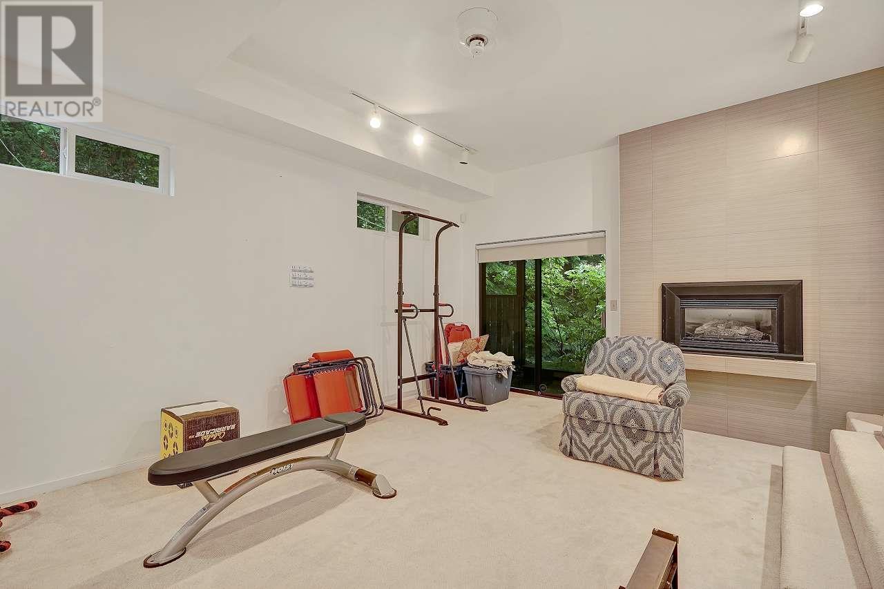 5344 Cliffridge Avenue, North Vancouver, British Columbia  V7R 3V4 - Photo 36 - R2824062
