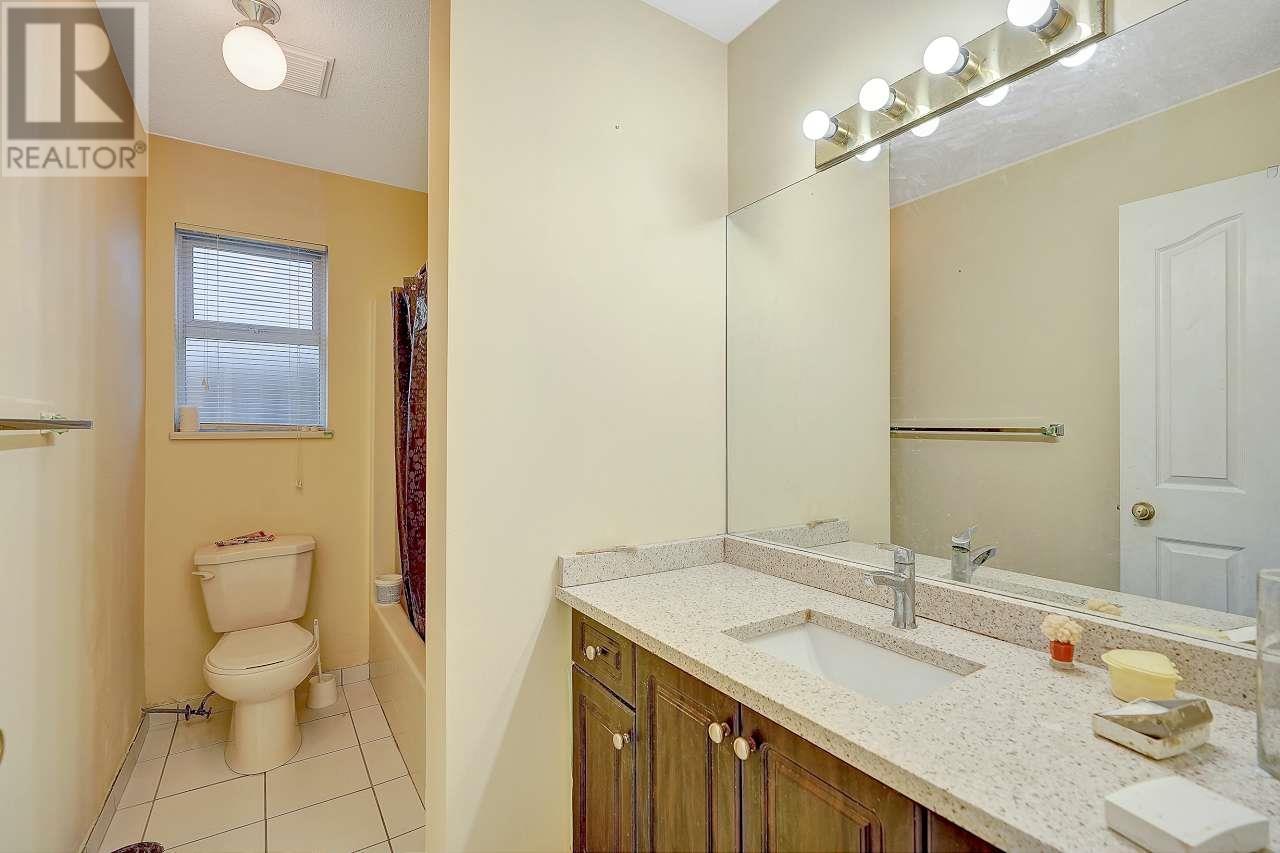 1650 Fraser Avenue, Port Coquitlam, British Columbia  V3B 1M9 - Photo 26 - R2828038