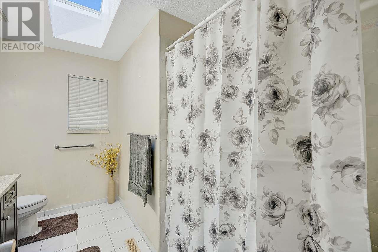 1650 Fraser Avenue, Port Coquitlam, British Columbia  V3B 1M9 - Photo 18 - R2828038