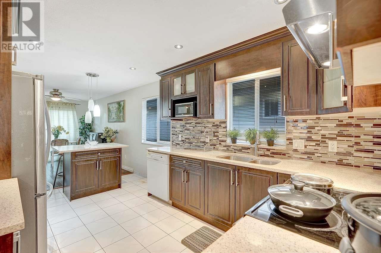 1650 Fraser Avenue, Port Coquitlam, British Columbia  V3B 1M9 - Photo 12 - R2828038