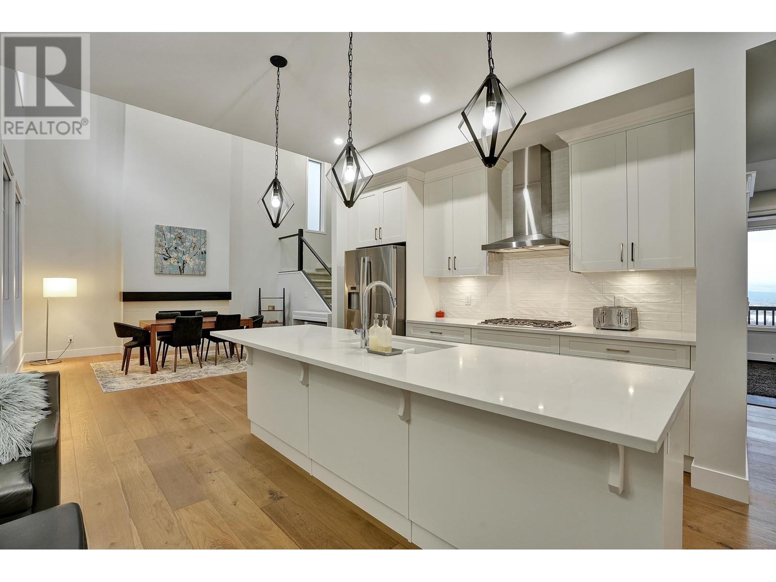 1444 Mitchell Street, Coquitlam, British Columbia  V3E 0P2 - Photo 6 - R2827705