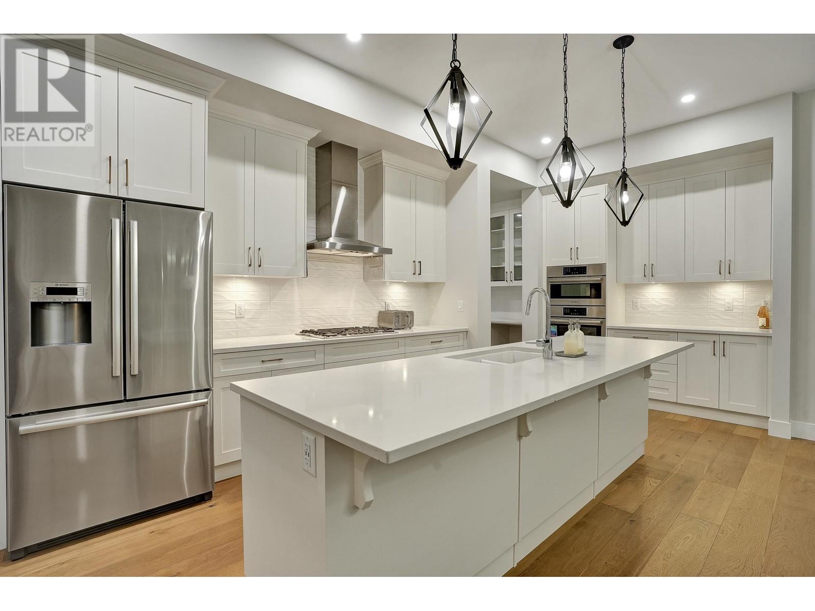 1444 Mitchell Street, Coquitlam, British Columbia  V3E 0P2 - Photo 7 - R2827705