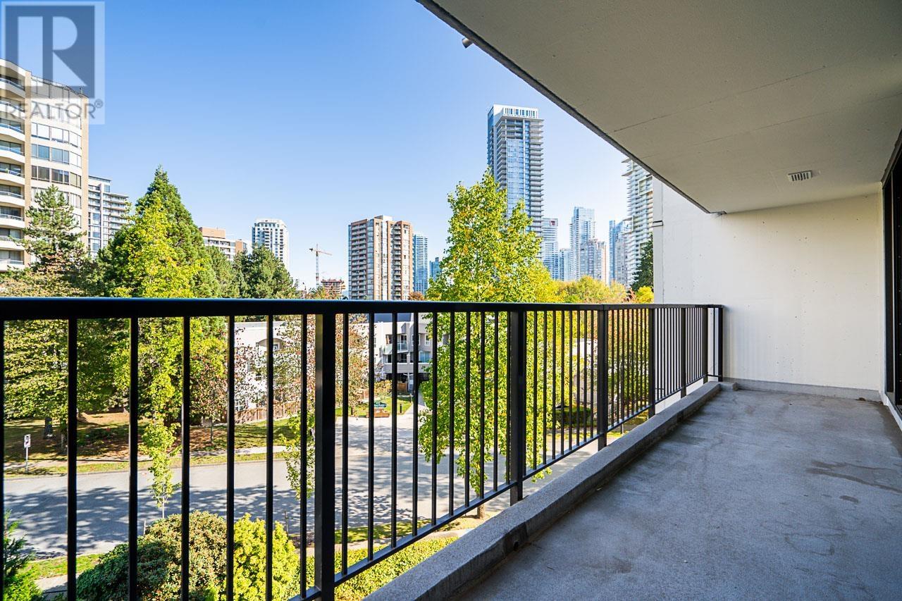 503 6455 Willingdon Avenue, Burnaby, British Columbia  V5H 4E4 - Photo 17 - R2825385
