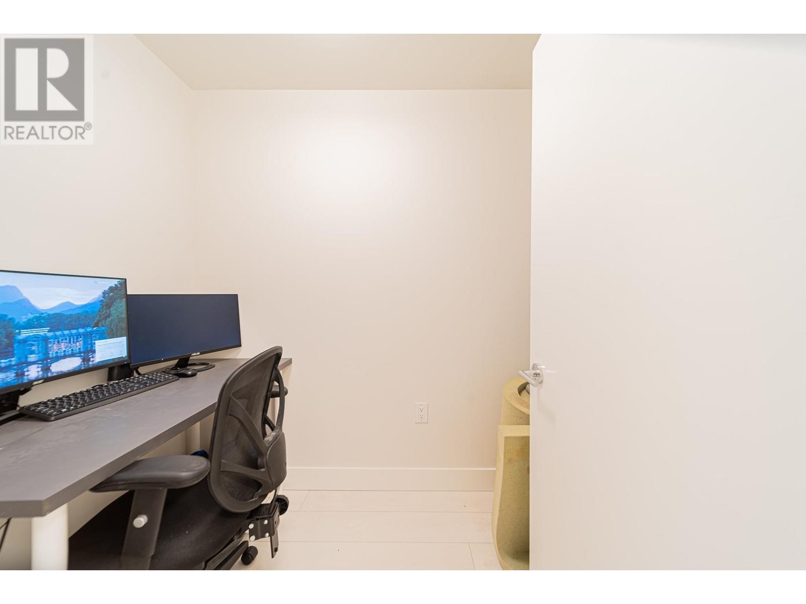 1207 3538 Sawmill Crescent, Vancouver, British Columbia  V5S 0J8 - Photo 4 - R2828230