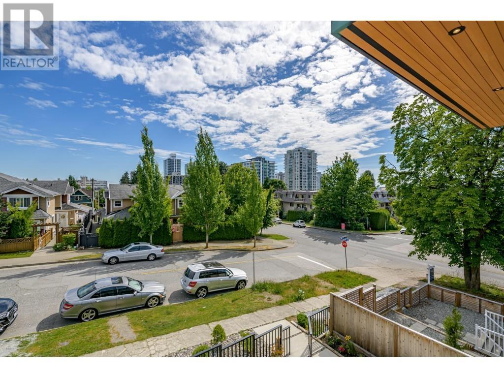 2 204 E 18th Street, North Vancouver, British Columbia  V7L 2X6 - Photo 33 - R2828239