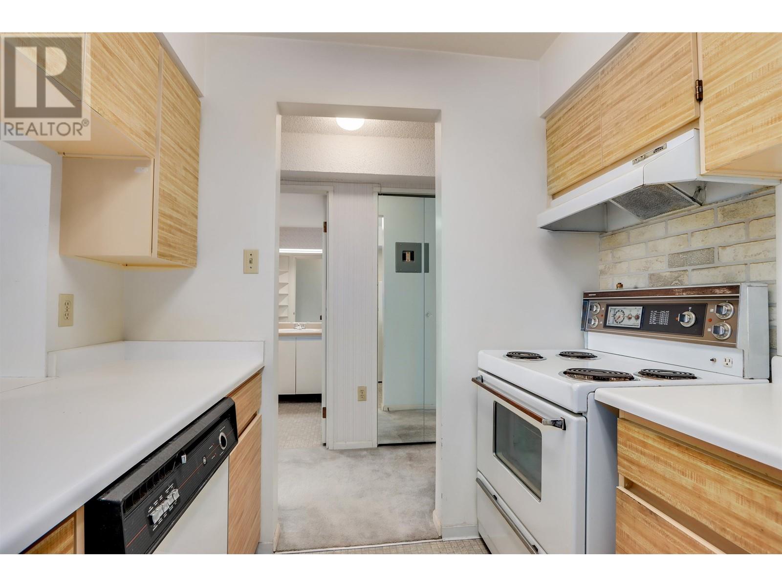 1002 2008 Fullerton Avenue, North Vancouver, British Columbia  V7P 3G7 - Photo 15 - R2828242