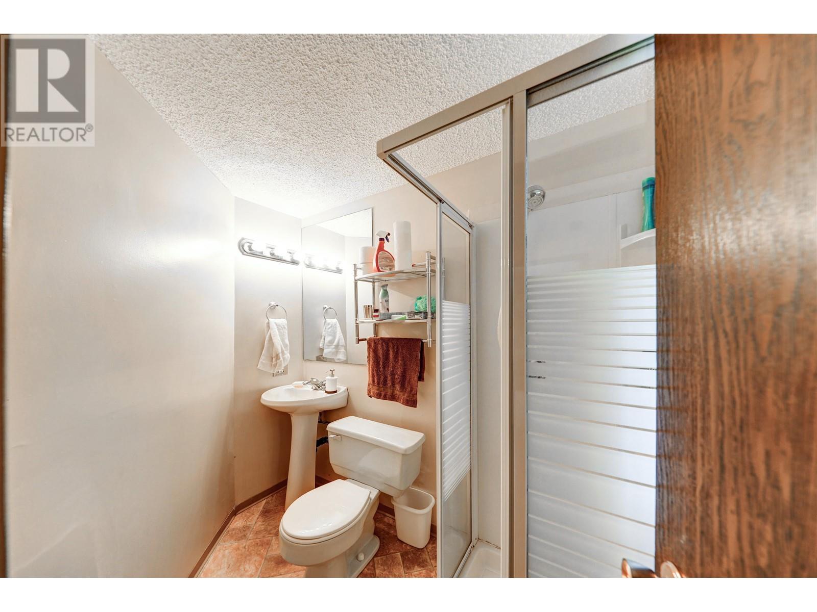8740 Garden City Road, Richmond, British Columbia  V6Y 2P5 - Photo 17 - R2828215