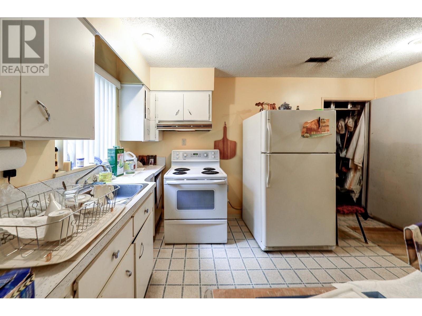 8740 Garden City Road, Richmond, British Columbia  V6Y 2P5 - Photo 20 - R2828215