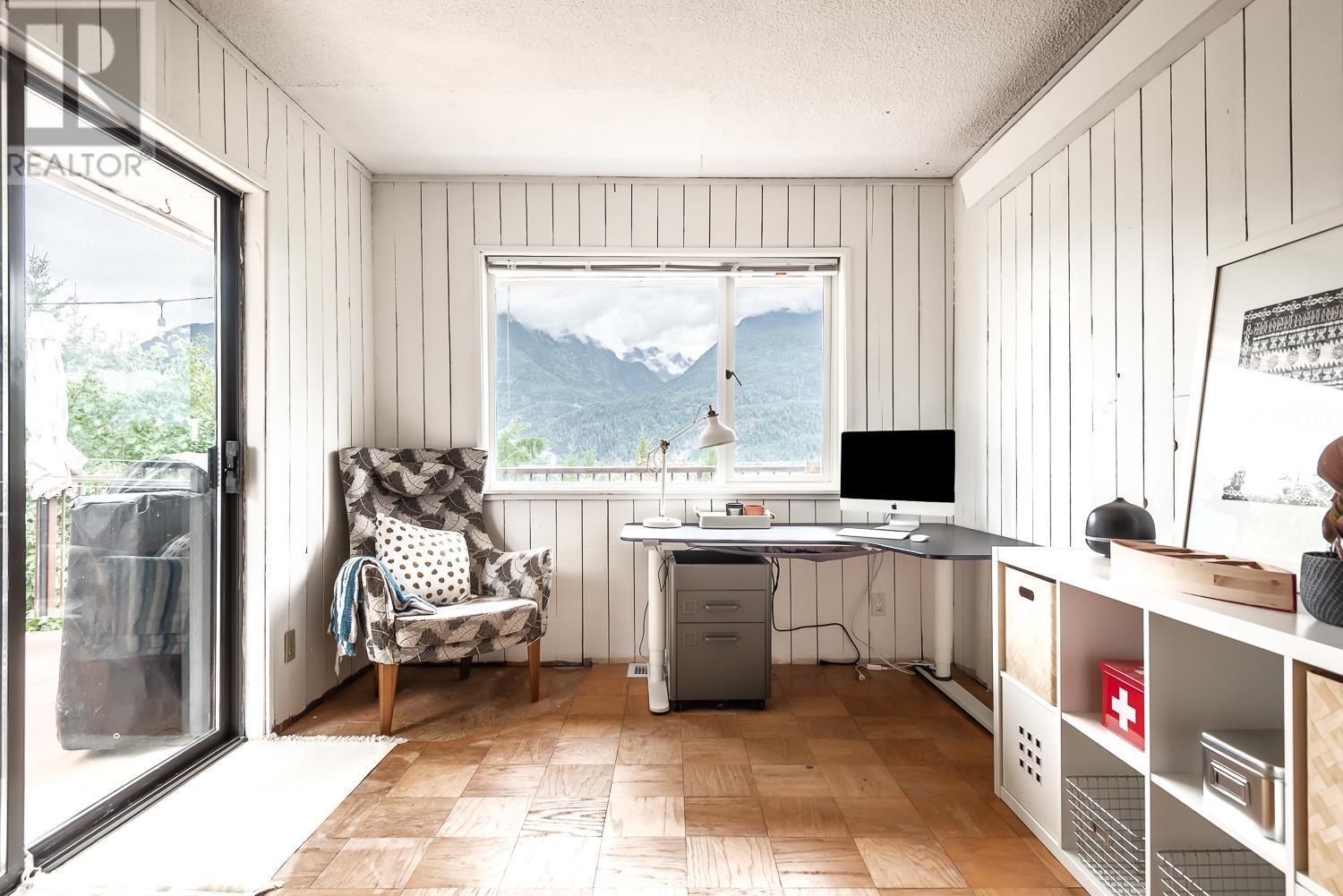 40309 Ayr Drive, Squamish, British Columbia  V0N 1T0 - Photo 25 - R2828217