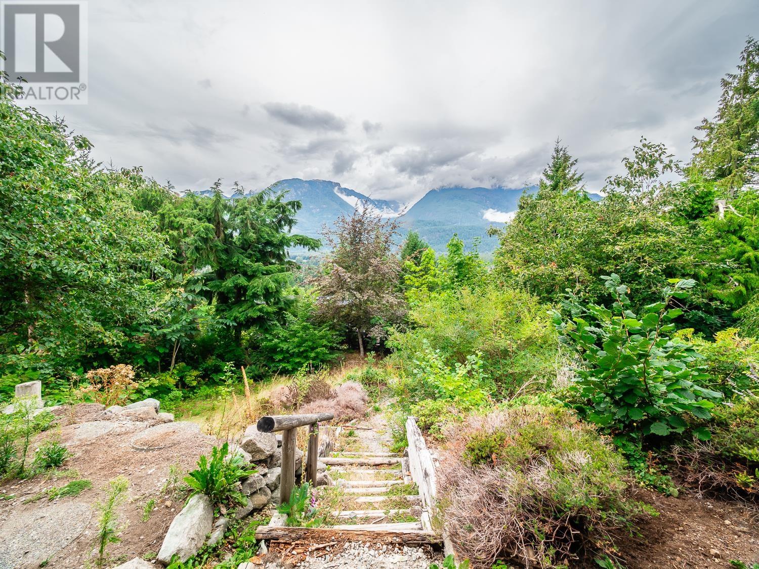 40309 Ayr Drive, Squamish, British Columbia  V0N 1T0 - Photo 34 - R2828217