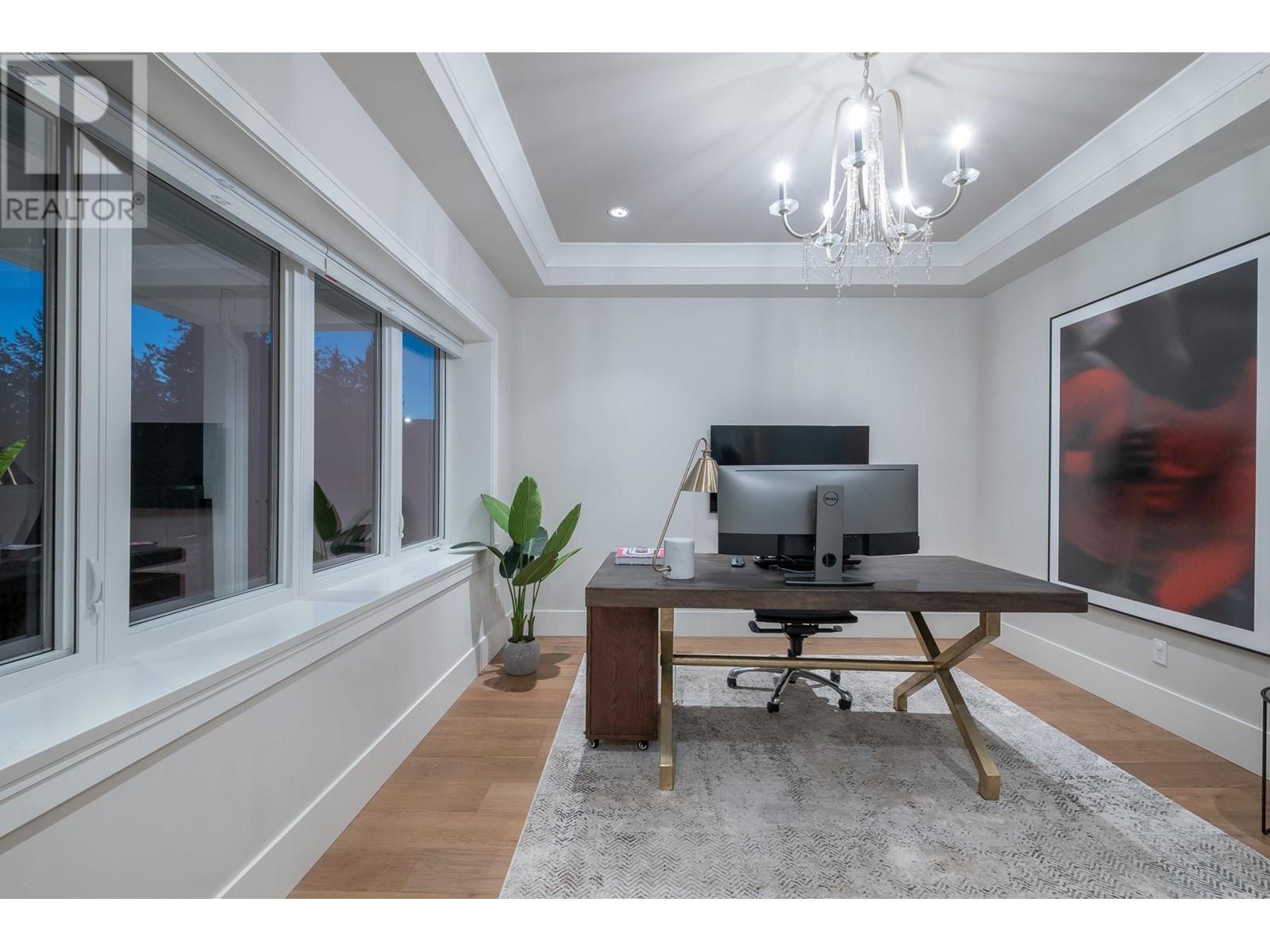 283 Monteray Avenue, North Vancouver, British Columbia  V7N 3E7 - Photo 11 - R2828241