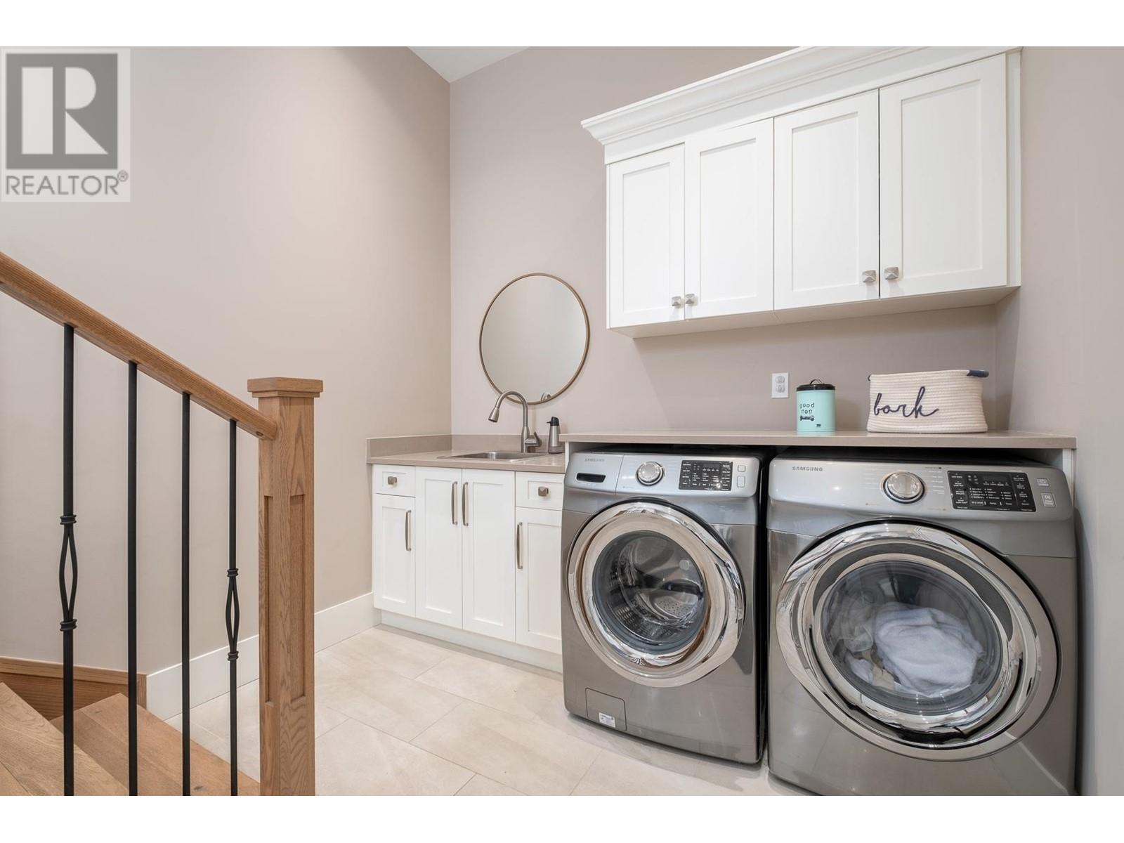 283 Monteray Avenue, North Vancouver, British Columbia  V7N 3E7 - Photo 30 - R2828241