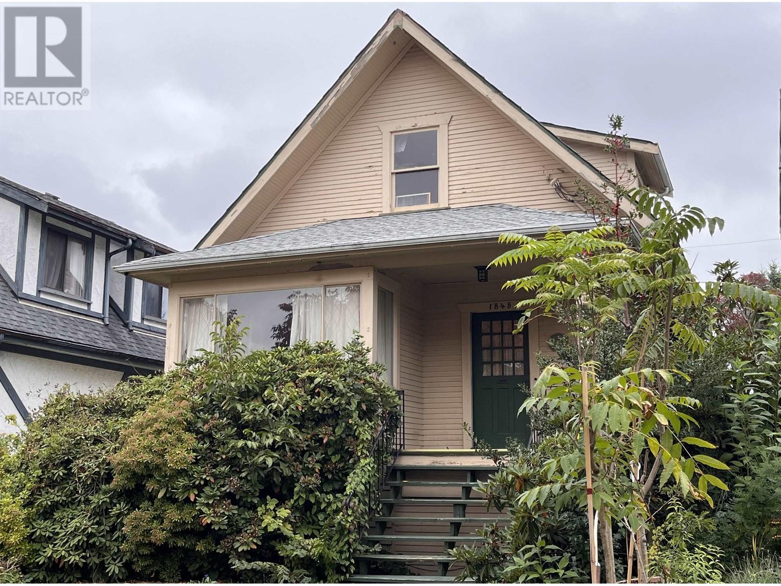 1845 E 51st Avenue, Vancouver, British Columbia  V5P 1W1 - Photo 2 - R2828261