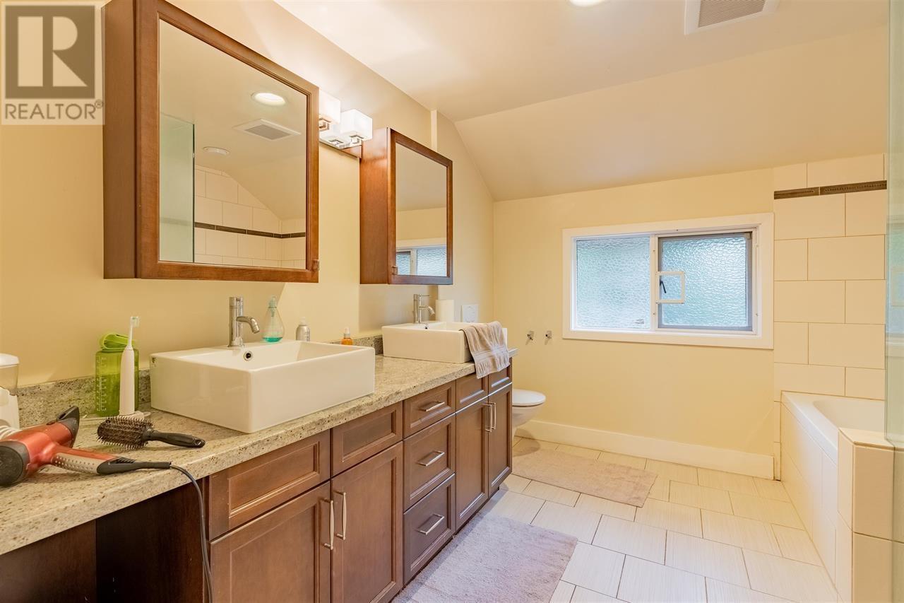 6086 Angus Drive, Vancouver, British Columbia  V6M 3P1 - Photo 12 - R2828252