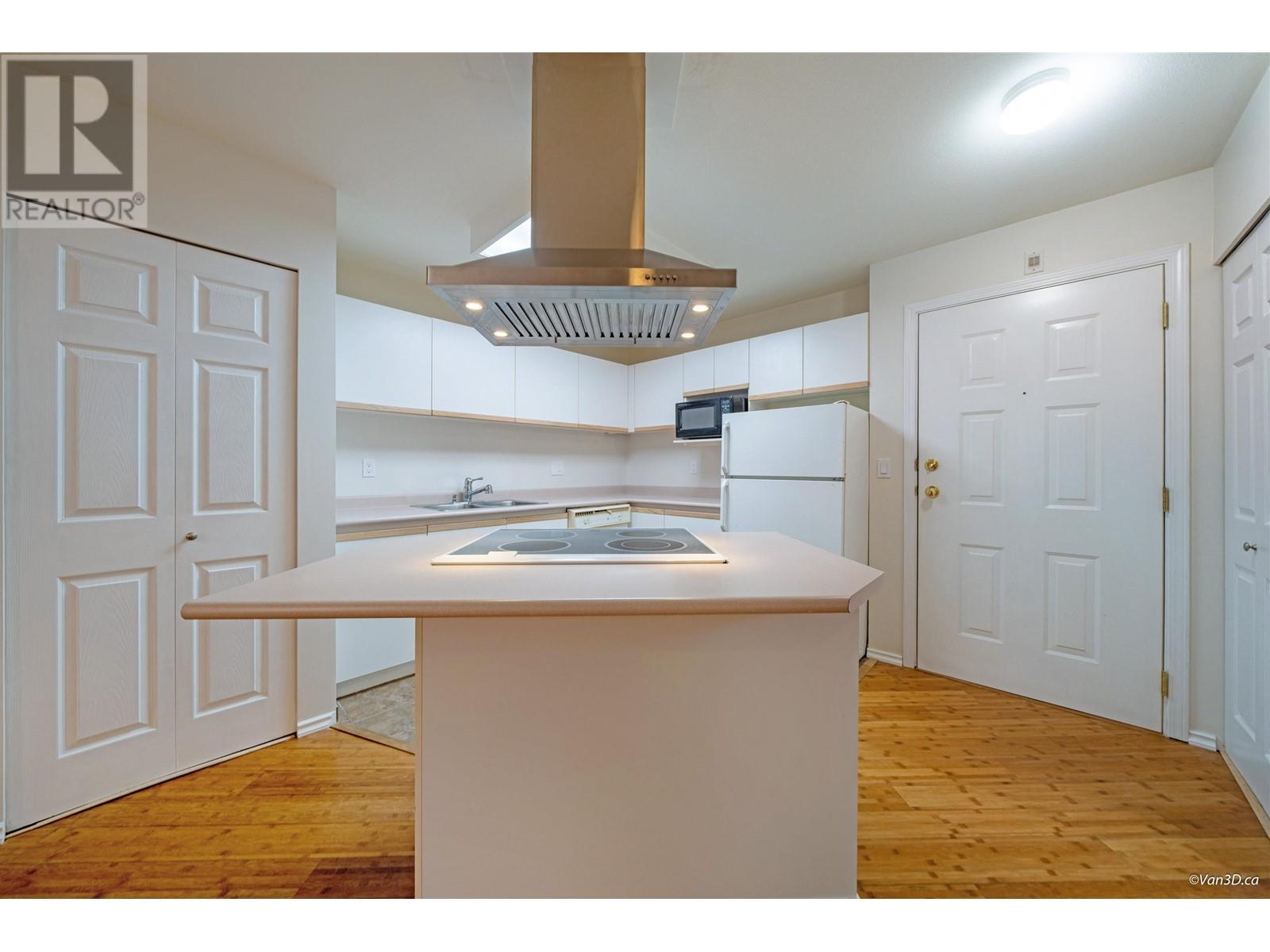 D209 40160 Willow Crescent, Squamish, British Columbia  V8B 0M2 - Photo 7 - R2826620