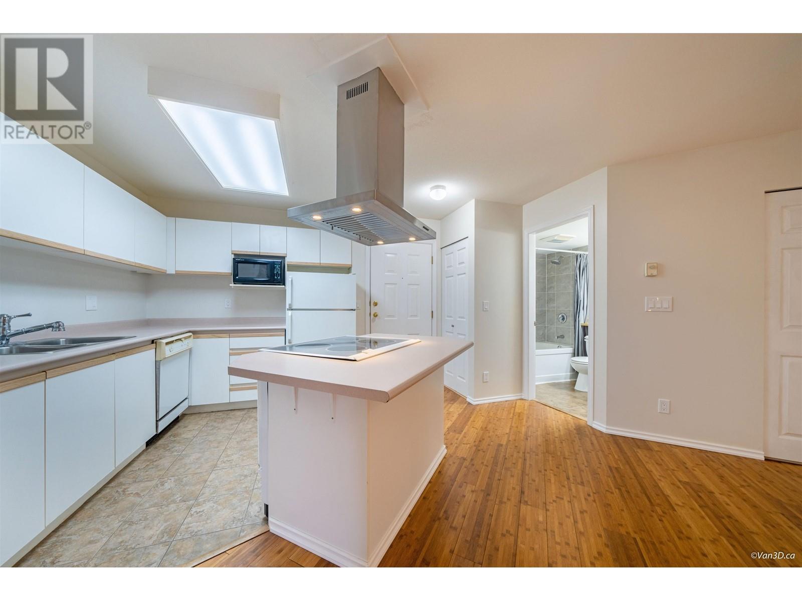 D209 40160 Willow Crescent, Squamish, British Columbia  V8B 0M2 - Photo 8 - R2826620