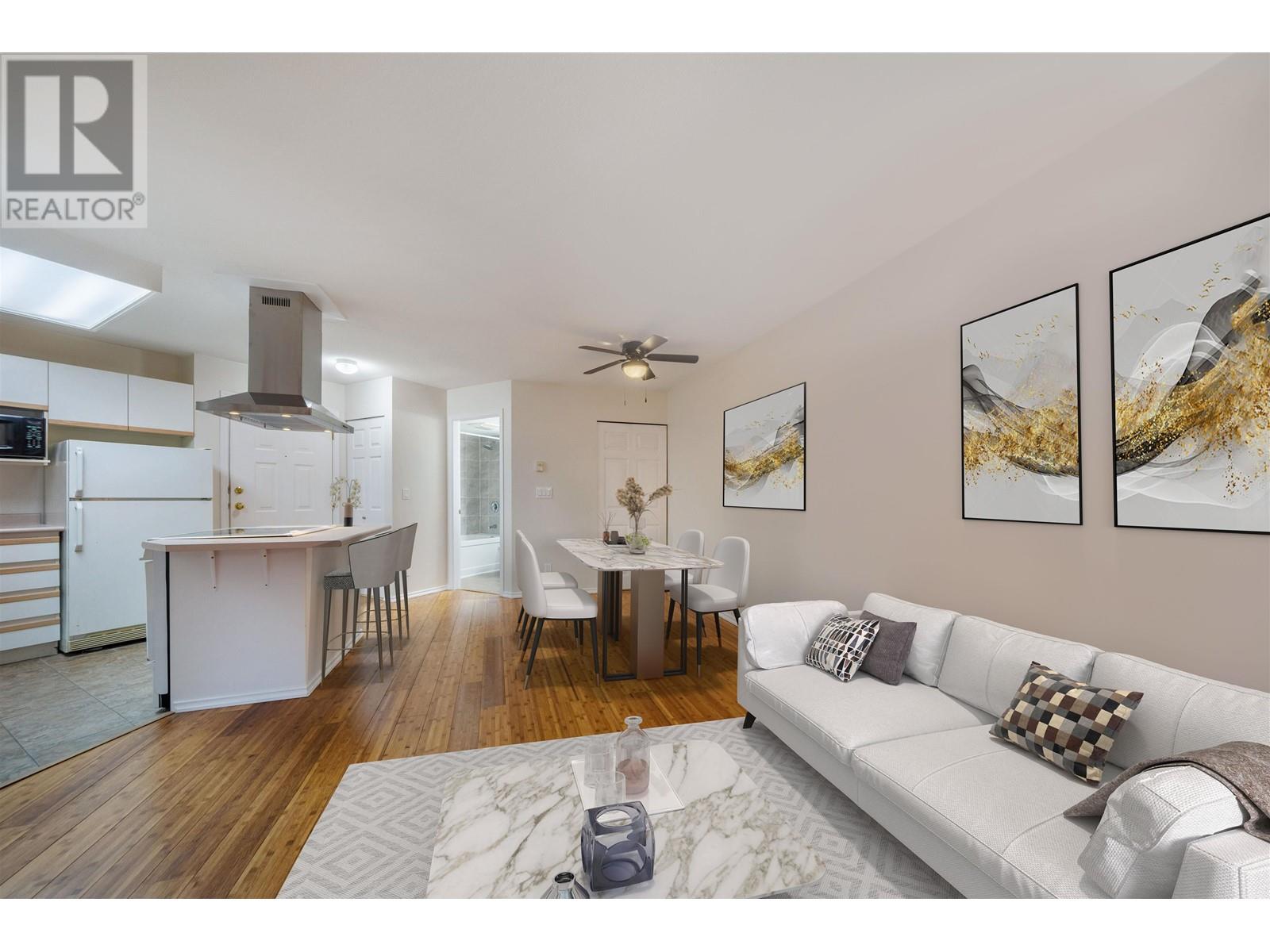 D209 40160 Willow Crescent, Squamish, British Columbia  V8B 0M2 - Photo 3 - R2826620