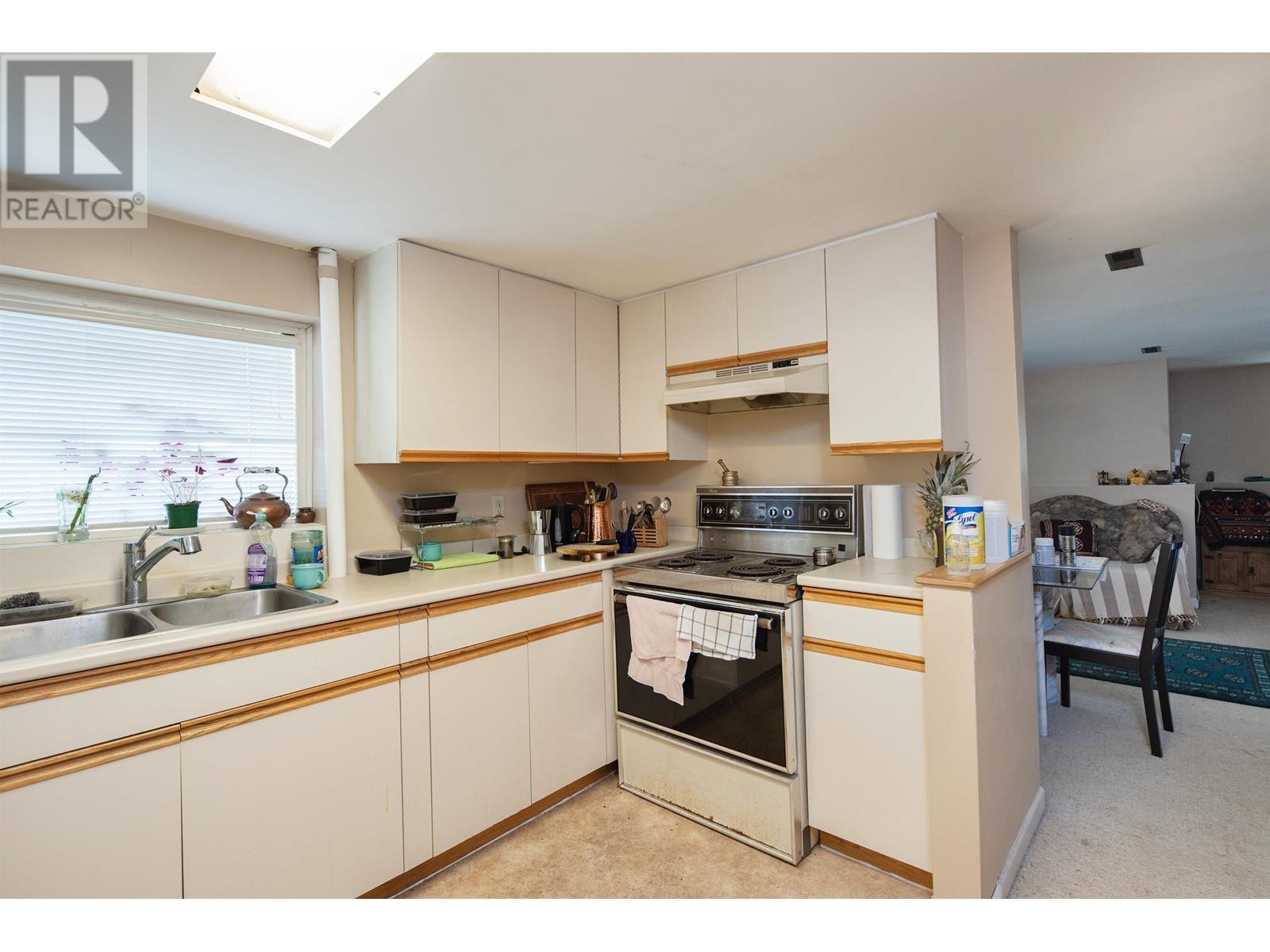 5990 Quebec Street, Vancouver, British Columbia  V5W 2P3 - Photo 19 - R2826969