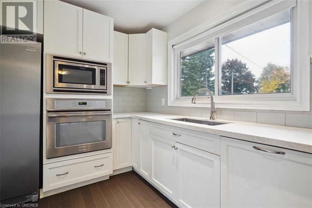 1248 Montclair Drive, Oakville, Ontario  L6H 1Z4 - Photo 9 - 40504573