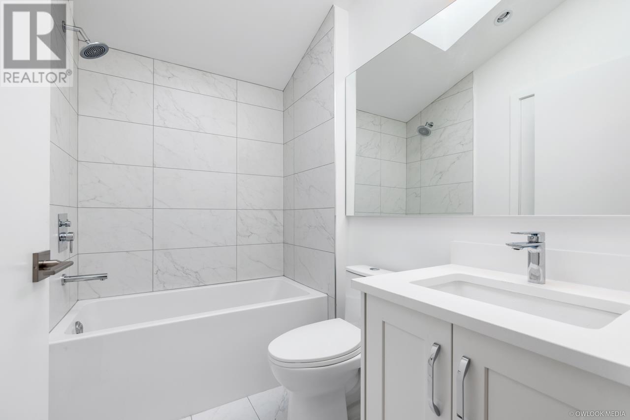 8058 Haig Street, Vancouver, British Columbia  V6P 4R9 - Photo 8 - R2828138