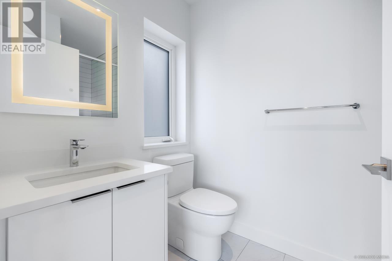 8056 Haig Street, Vancouver, British Columbia  V6P 4R9 - Photo 17 - R2828139