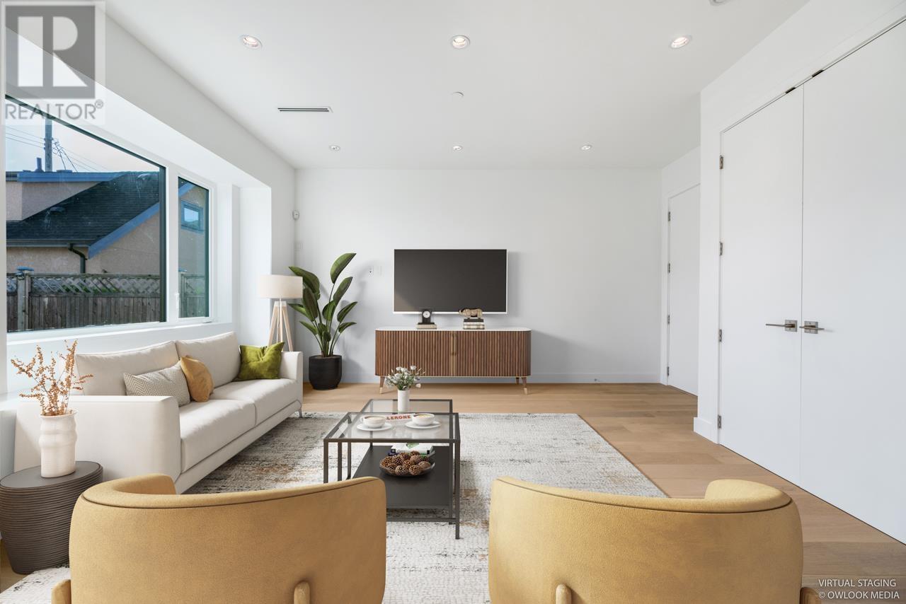 8058 Haig Street, Vancouver, British Columbia  V6P 4R9 - Photo 4 - R2828138