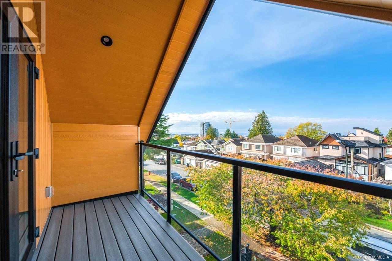 8056 Haig Street, Vancouver, British Columbia  V6P 4R9 - Photo 13 - R2828139