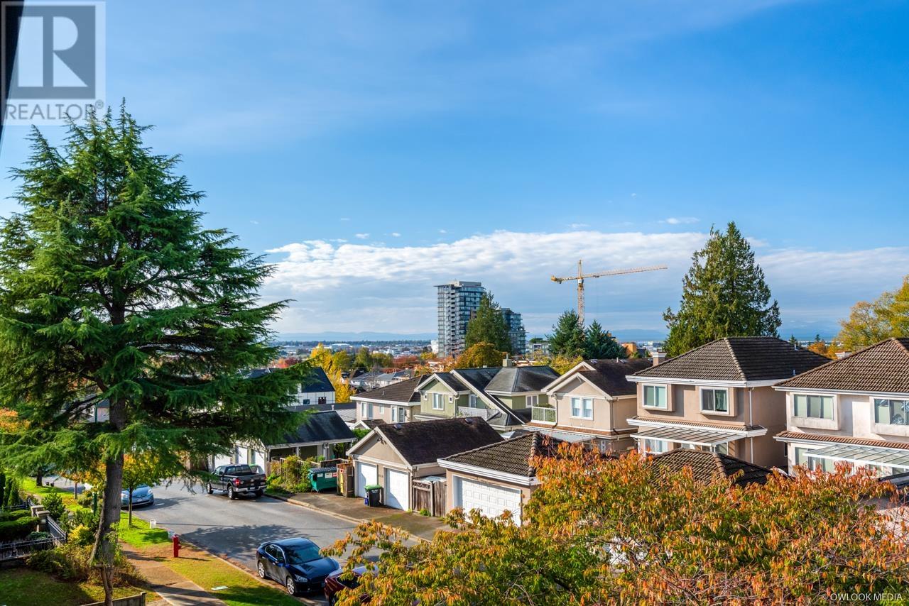 8056 Haig Street, Vancouver, British Columbia  V6P 4R9 - Photo 14 - R2828139