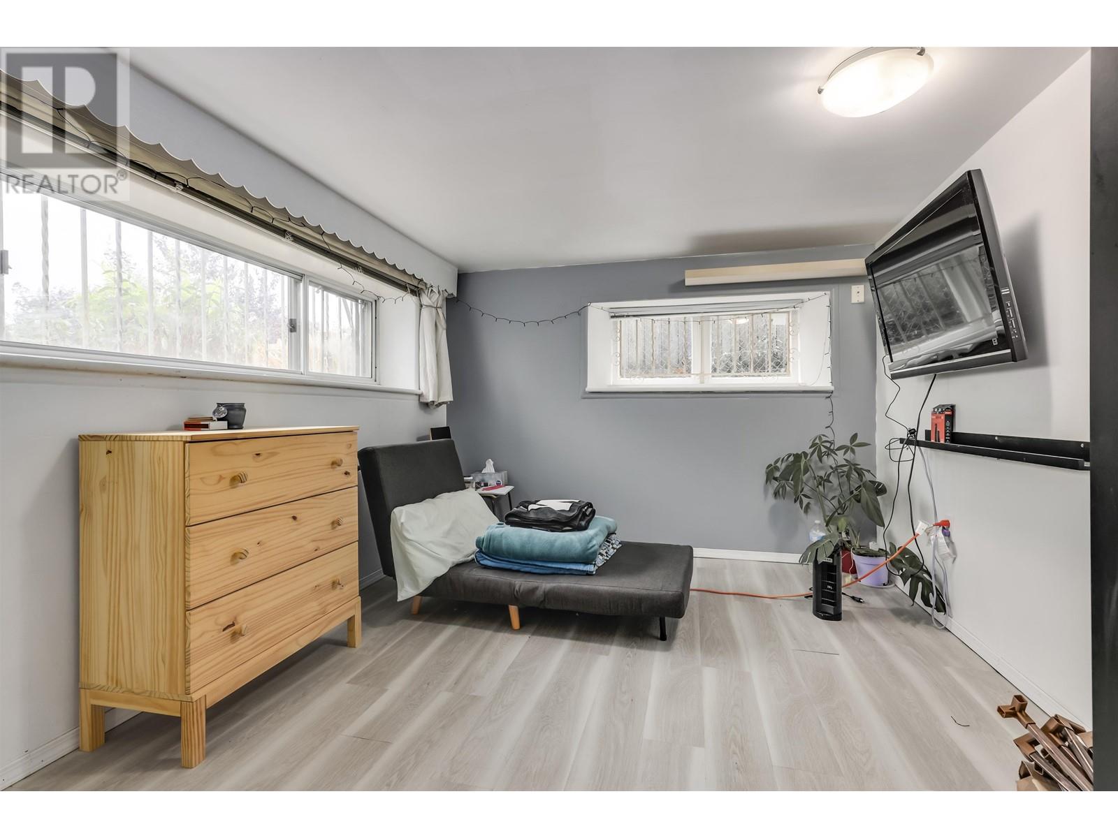 5585 Chester Street, Vancouver, British Columbia  V5W 3B3 - Photo 19 - R2816352