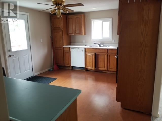 28 4200 Dewdney Trunk Road, Coquitlam, British Columbia  V3H 3E2 - Photo 3 - R2827209
