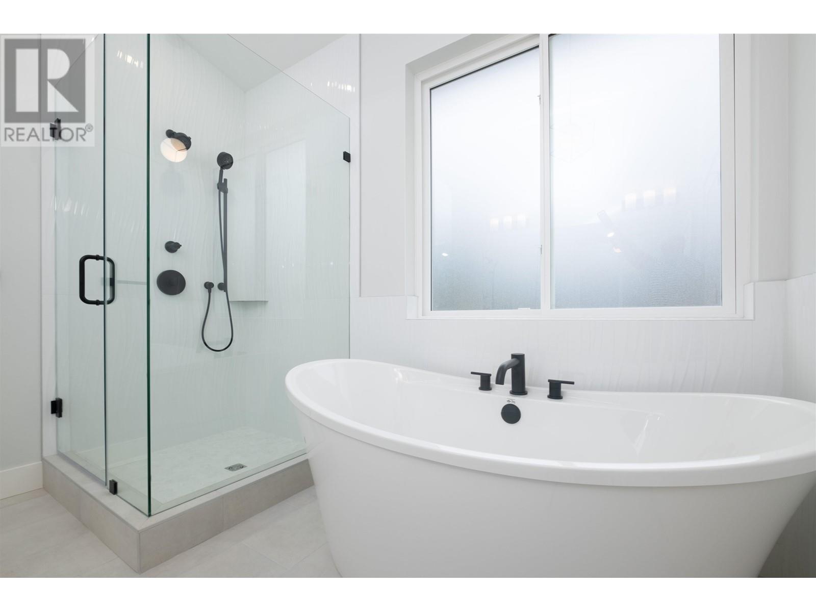 13581 Birdtail Drive, Maple Ridge, British Columbia  V4R 2P7 - Photo 20 - R2822238