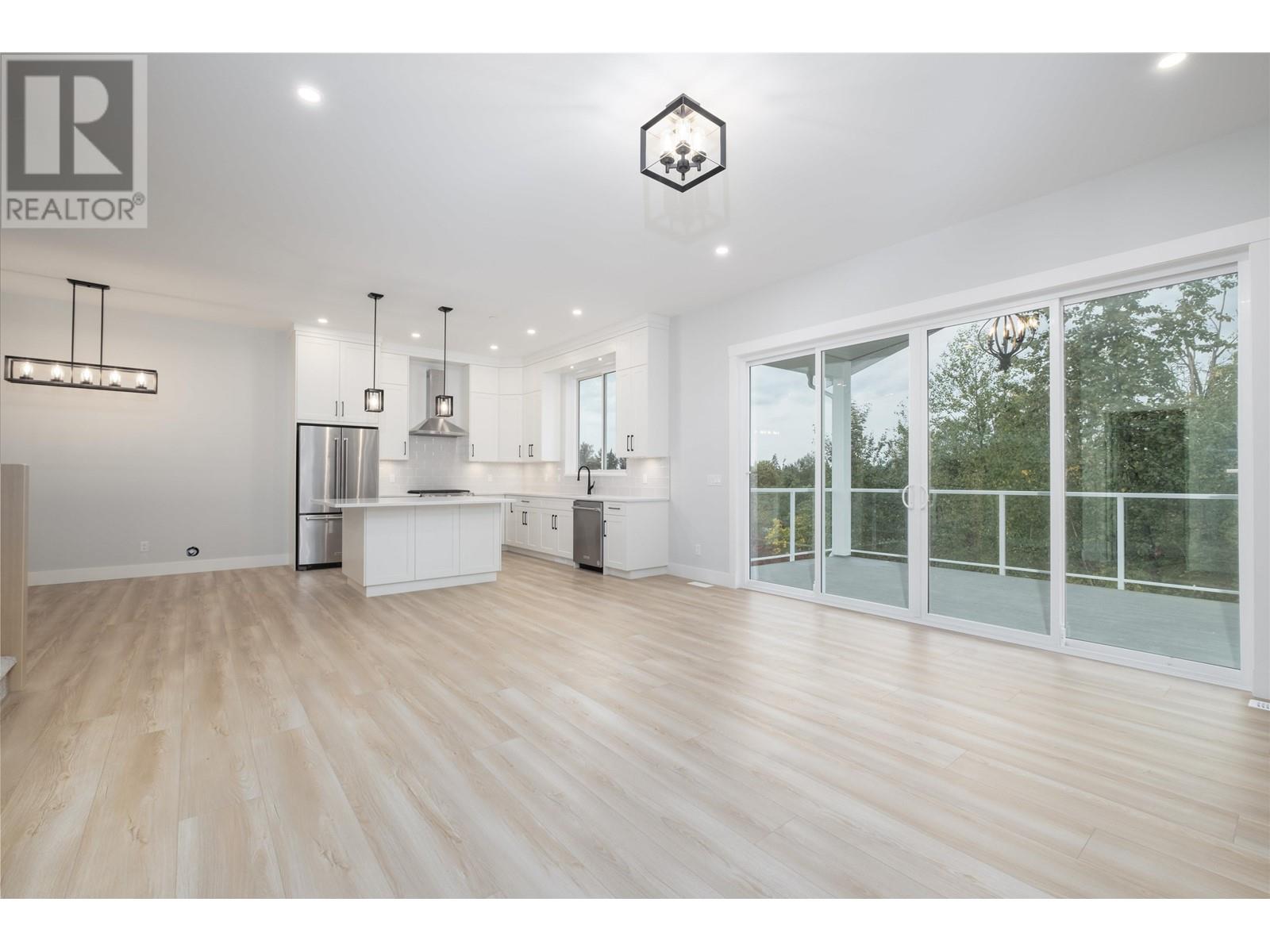 13581 Birdtail Drive, Maple Ridge, British Columbia  V4R 2P7 - Photo 8 - R2822238