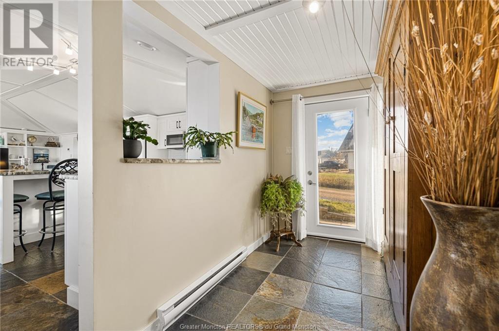 25 Ocean Breeze Dr, Grand-Barachois, New Brunswick  E4P 7X1 - Photo 6 - M155848
