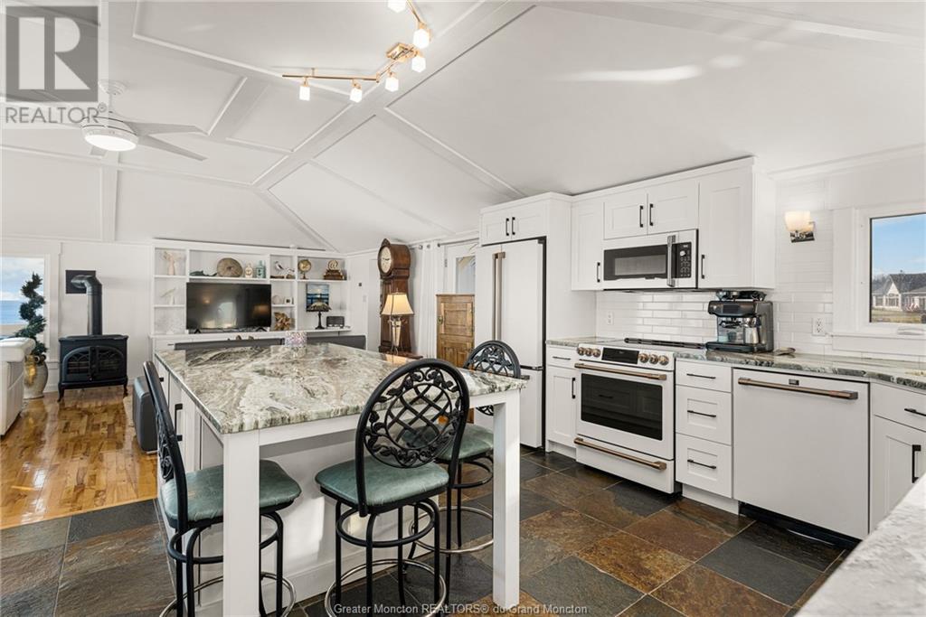 25 Ocean Breeze Dr, Grand-Barachois, New Brunswick  E4P 7X1 - Photo 15 - M155848