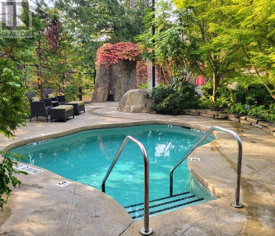 30c 12849 Lagoon Road, Madeira Park, British Columbia  V0N 2H0 - Photo 2 - R2828260