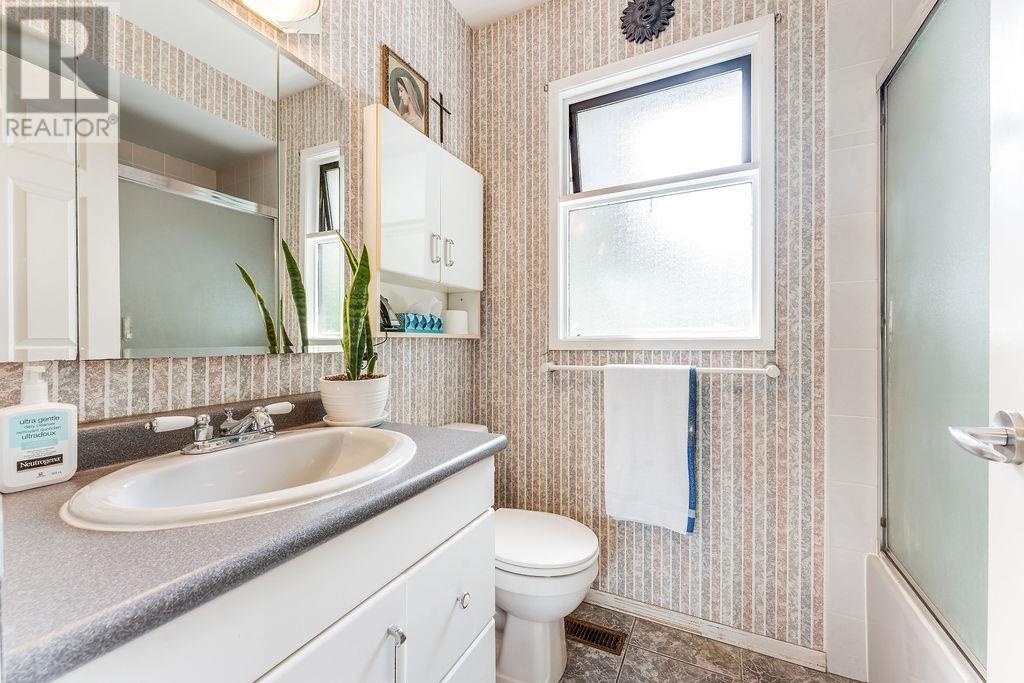 960 Lillooet Road, North Vancouver, British Columbia  V7J 2H5 - Photo 15 - R2828262