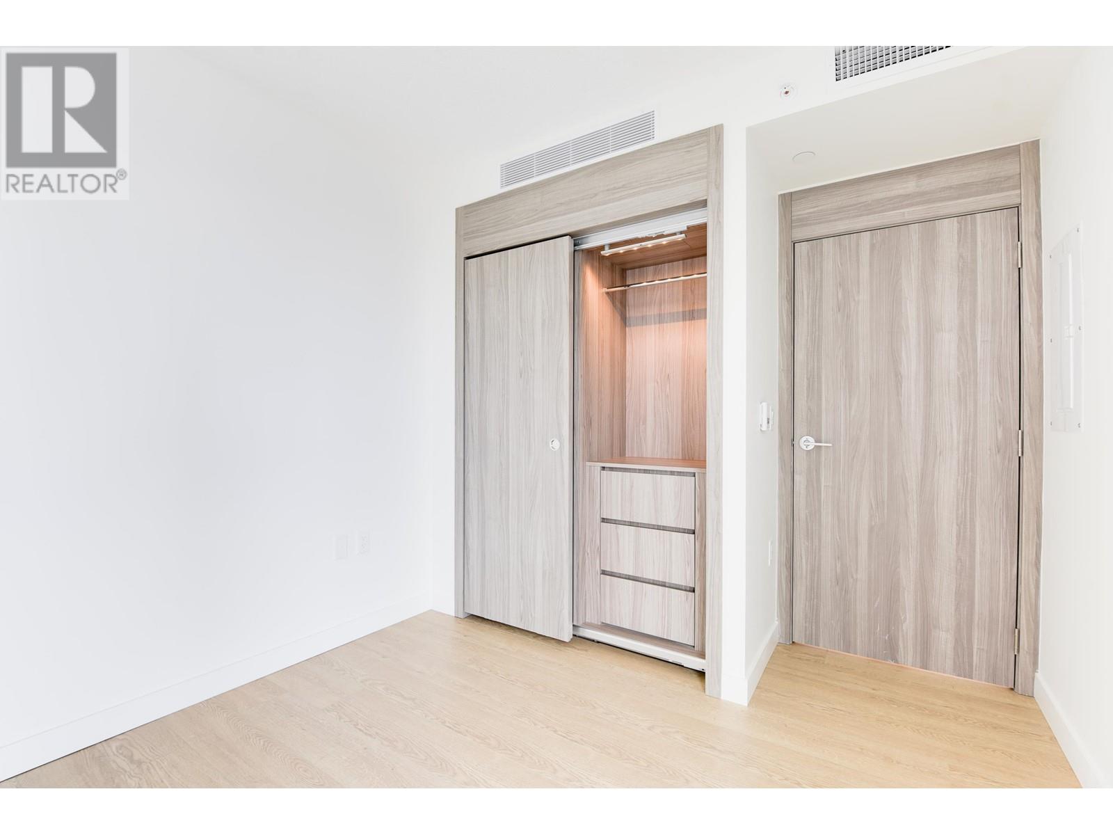 1888 87 Nelson Street, Vancouver, British Columbia  V6Z 0E8 - Photo 14 - R2828305