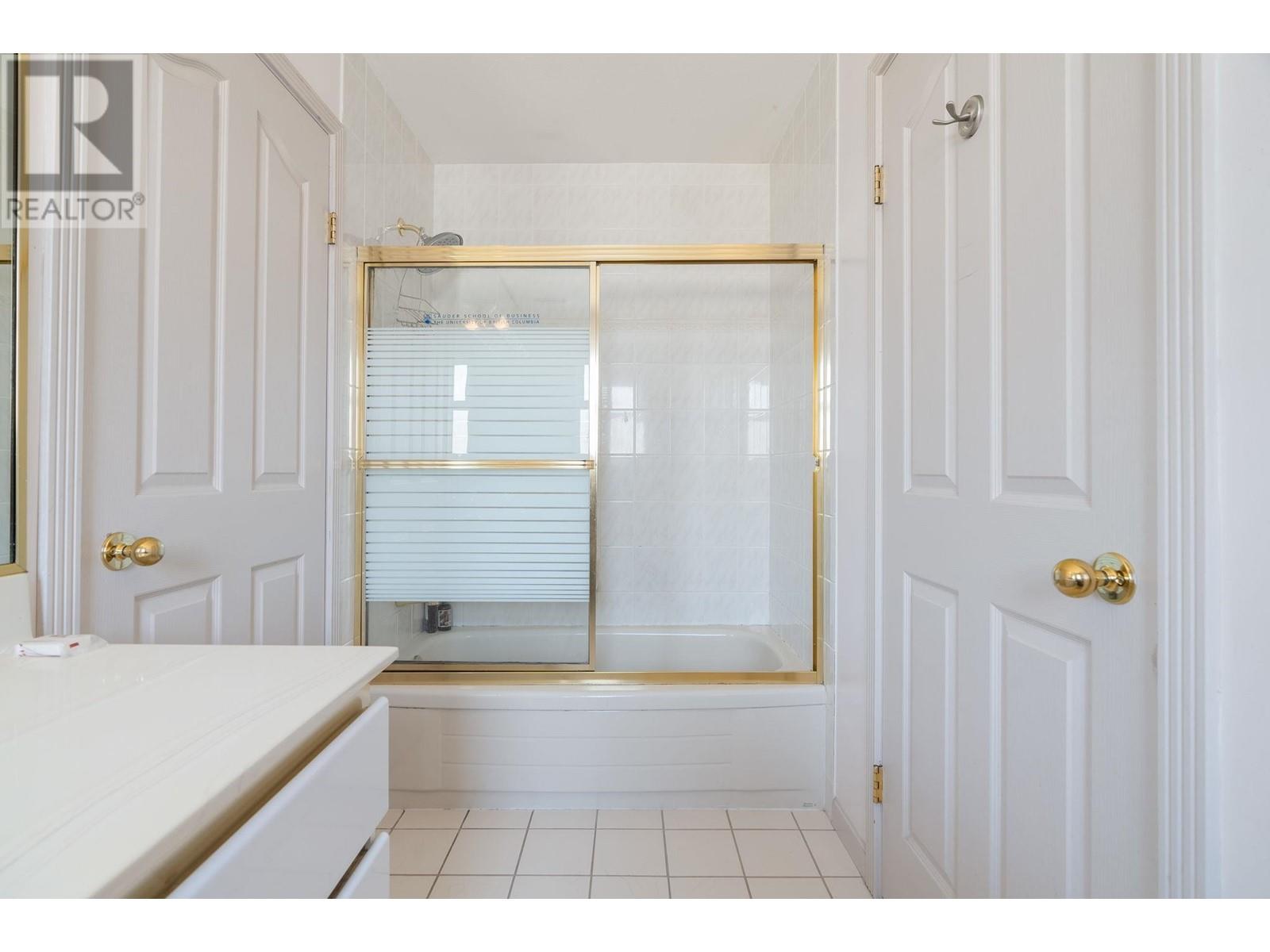 8020 Claybrook Road Road, Richmond, British Columbia  V7C 2L3 - Photo 27 - R2828274