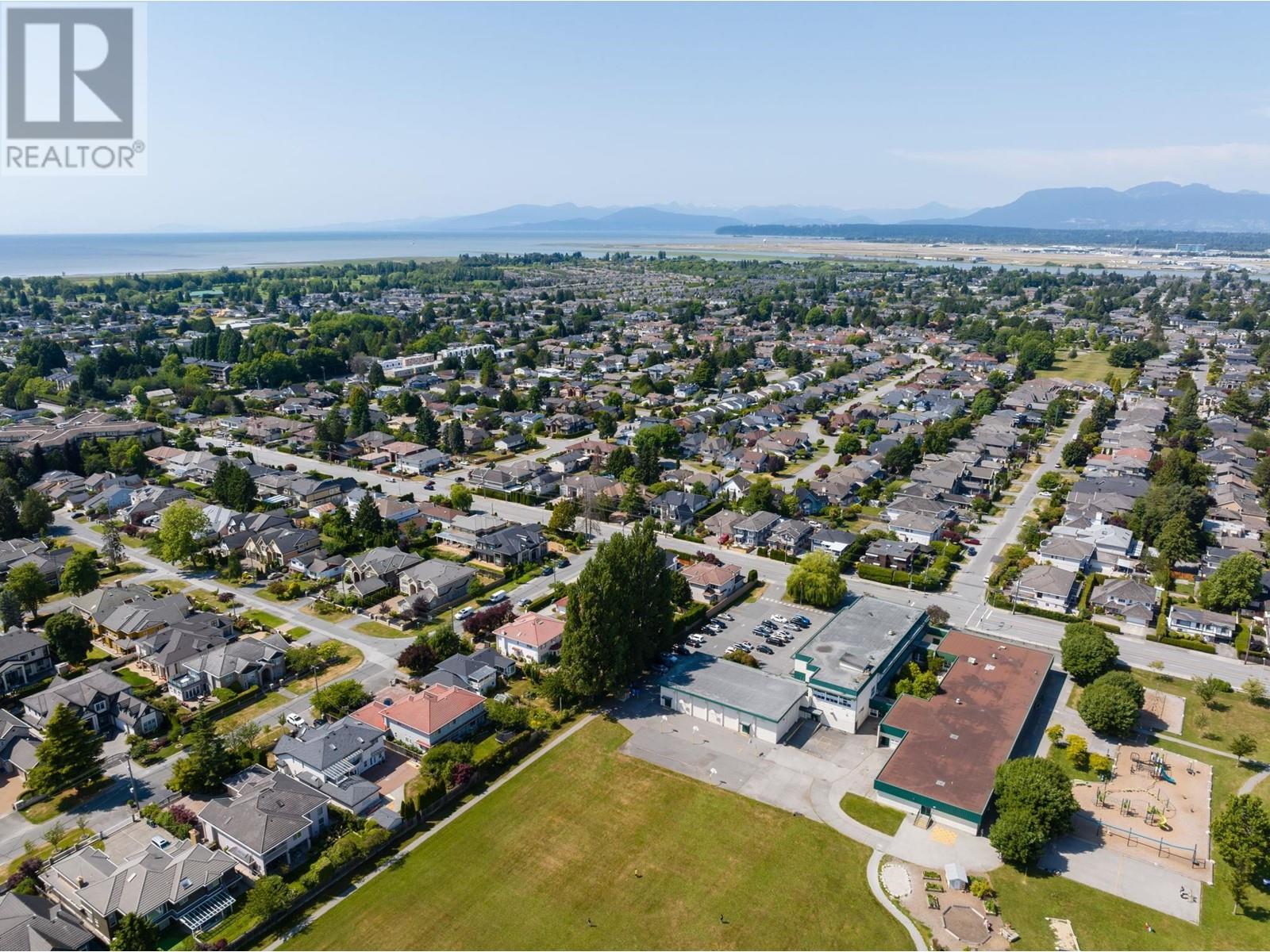 8020 Claybrook Road Road, Richmond, British Columbia  V7C 2L3 - Photo 33 - R2828274