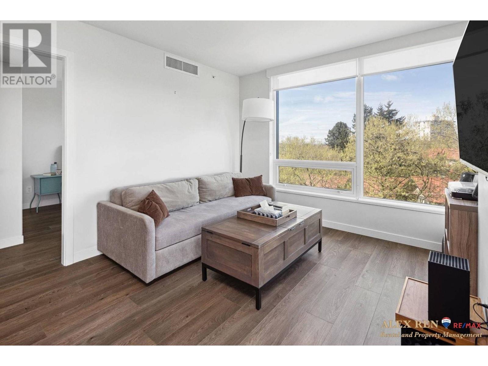 8238 Lord Street, Vancouver, British Columbia  V6P 0G7 - Photo 9 - R2828304