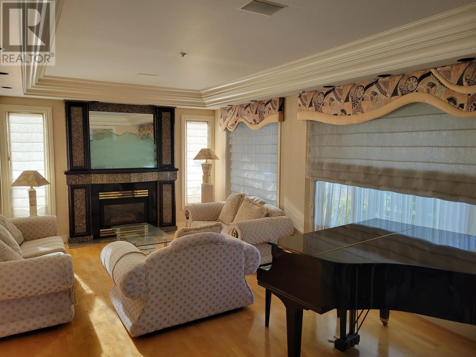 1388 W 45th Avenue, Vancouver, British Columbia  V6M 2G9 - Photo 6 - R2828290