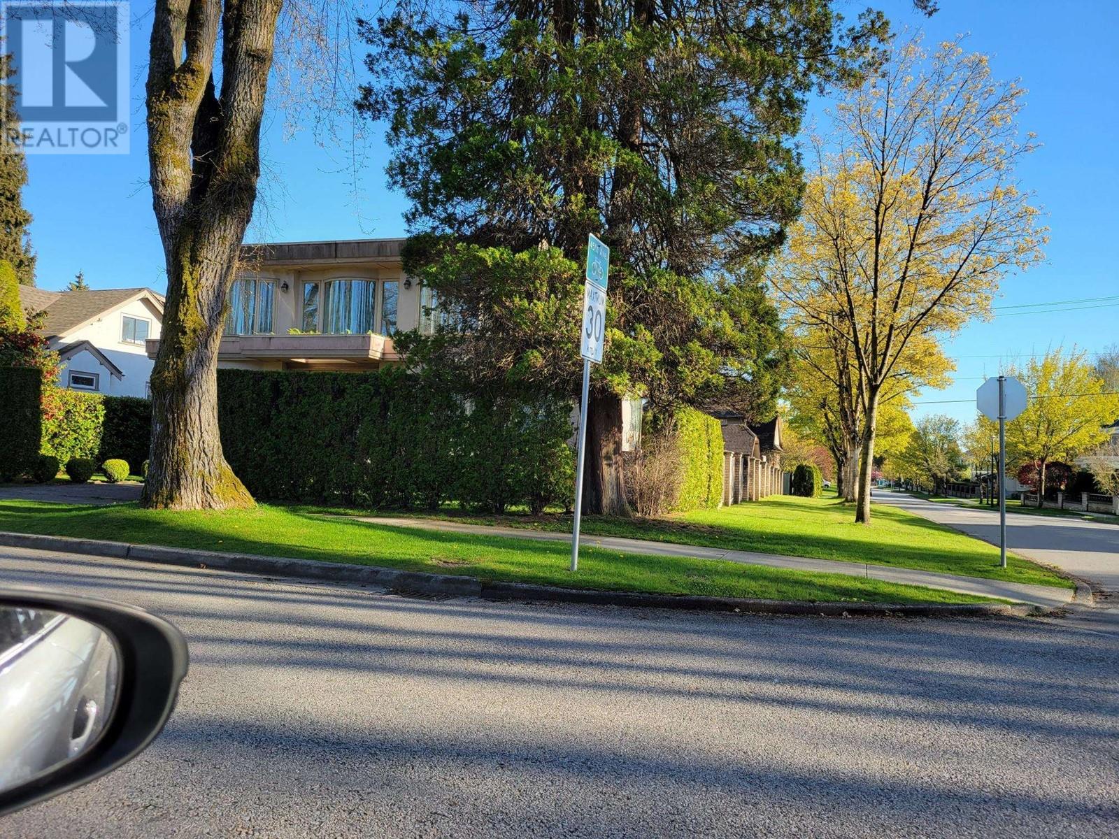 1388 W 45th Avenue, Vancouver, British Columbia  V6M 2G9 - Photo 4 - R2828290