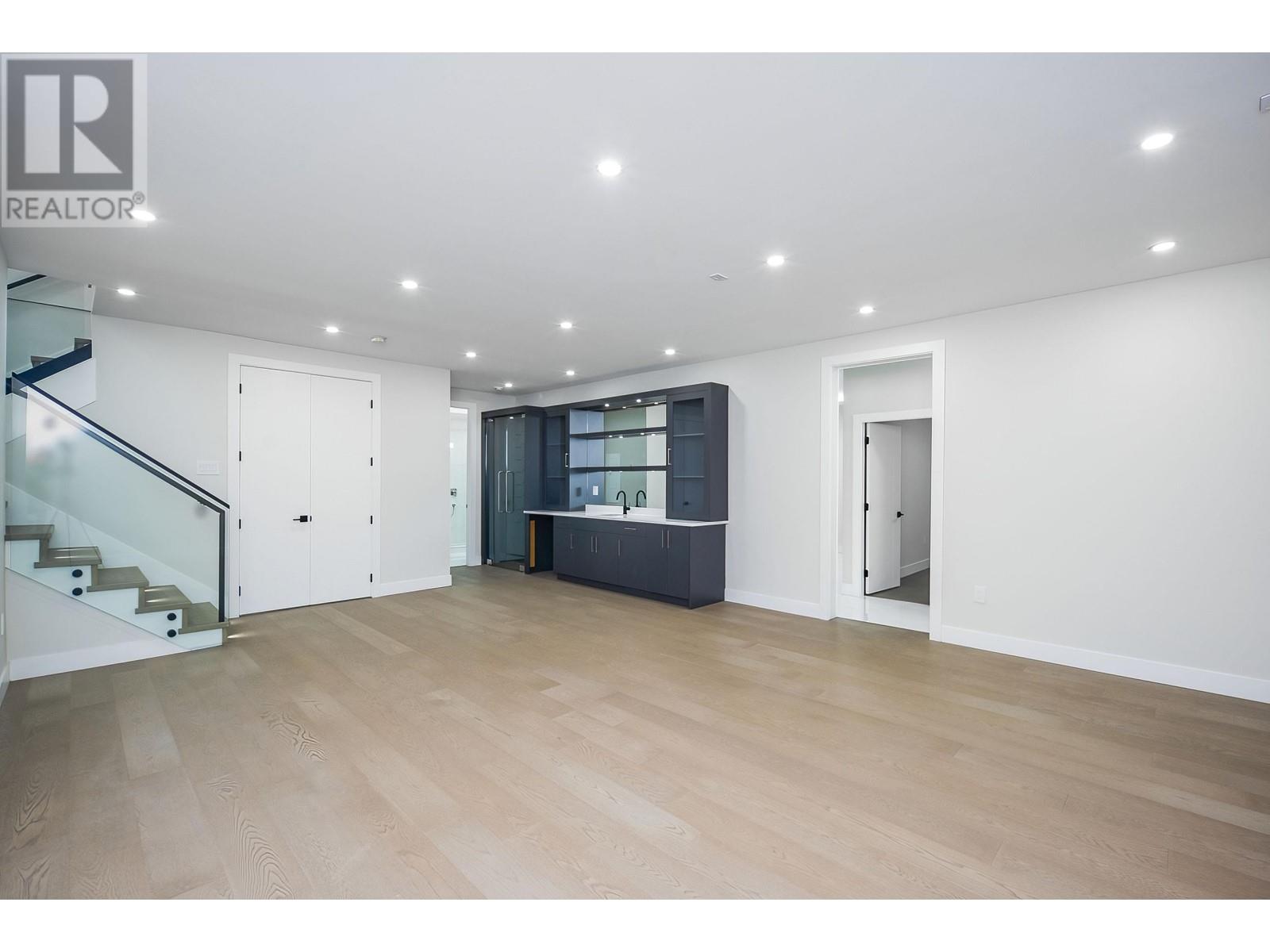 1610 Giles Place, Burnaby, British Columbia  V5A 3K6 - Photo 29 - R2827689