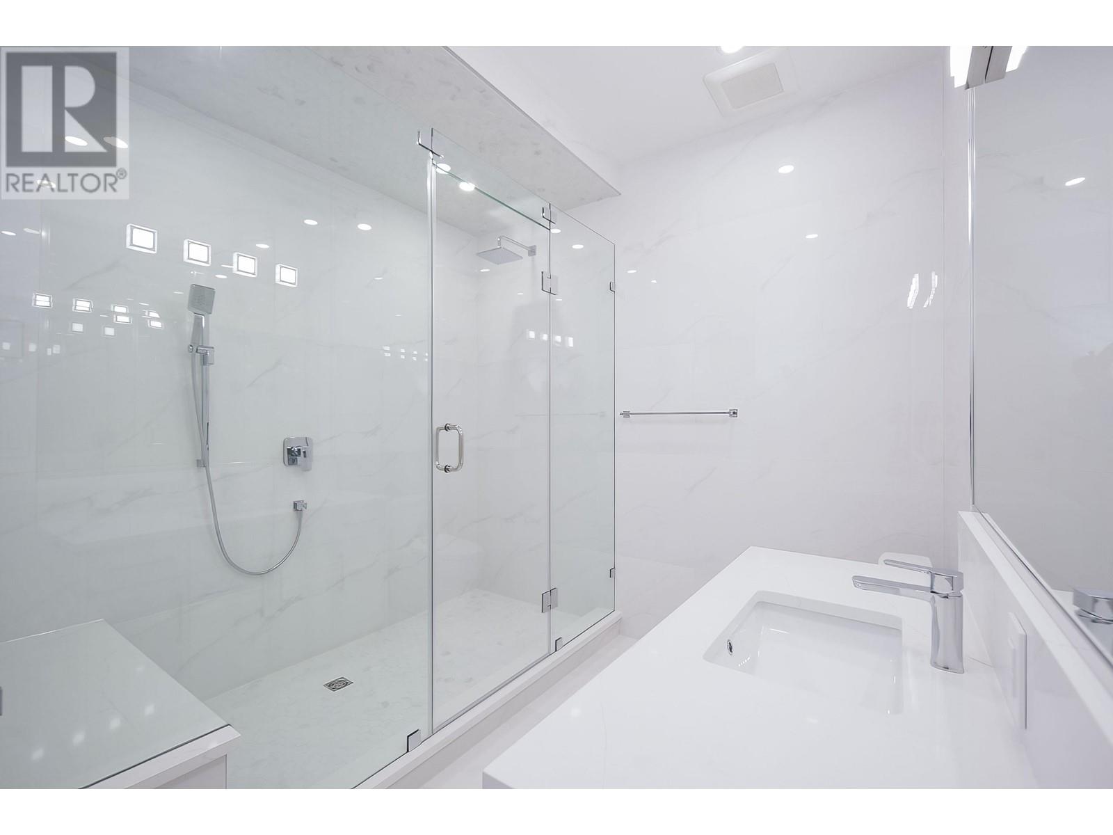 1610 Giles Place, Burnaby, British Columbia  V5A 3K6 - Photo 28 - R2827689