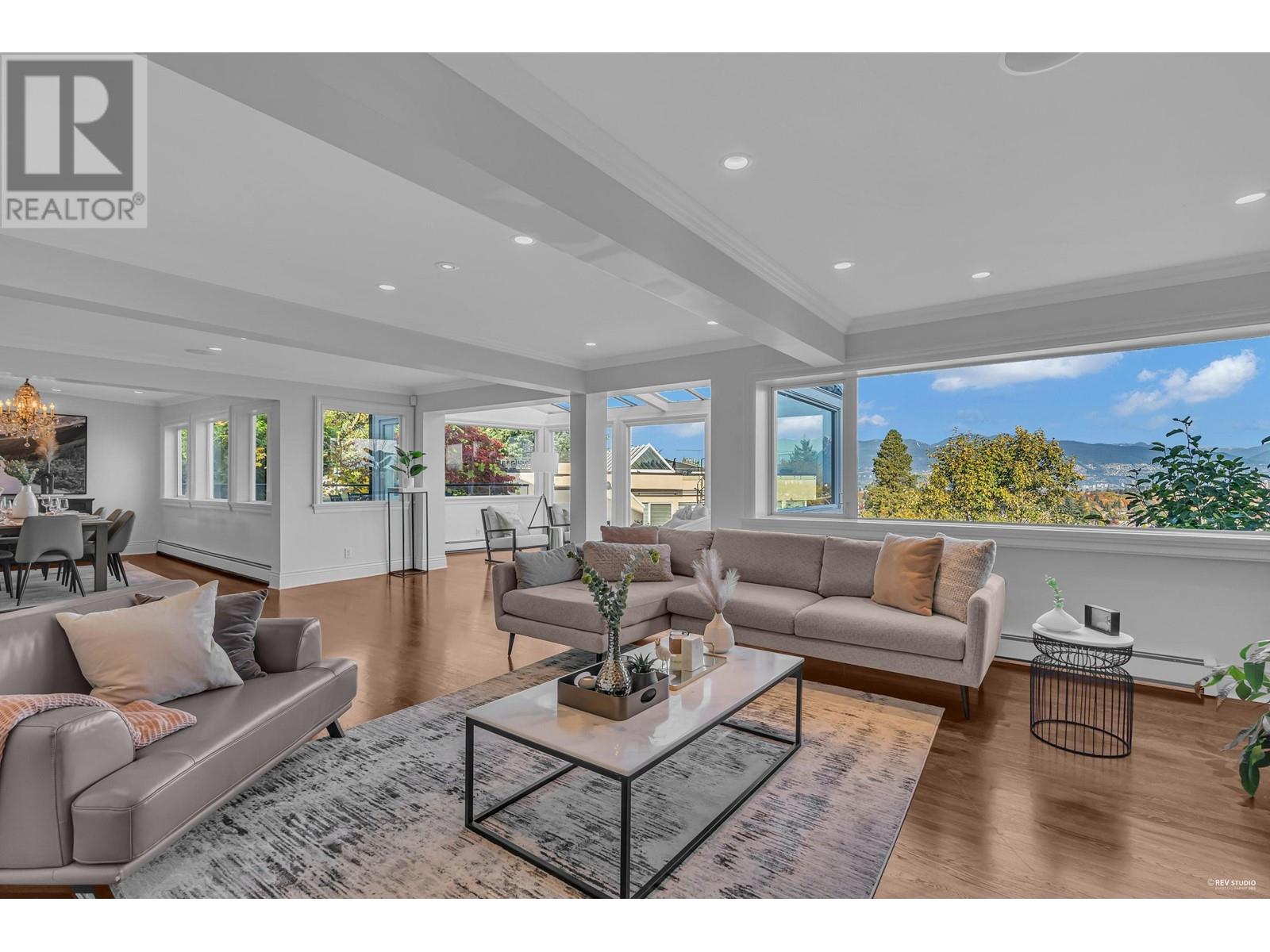 4492 Quesnel Drive, Vancouver, British Columbia  V6L 2X6 - Photo 8 - R2828243