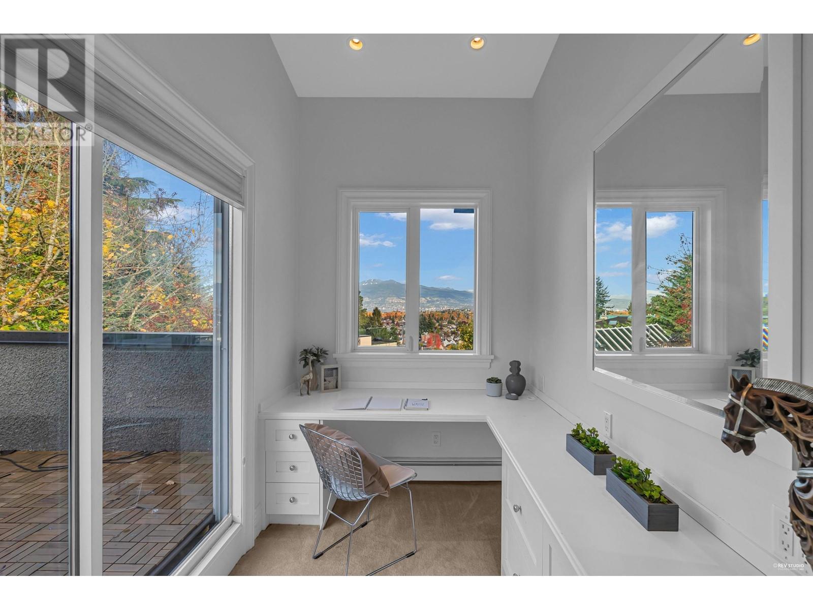 4492 Quesnel Drive, Vancouver, British Columbia  V6L 2X6 - Photo 24 - R2828243