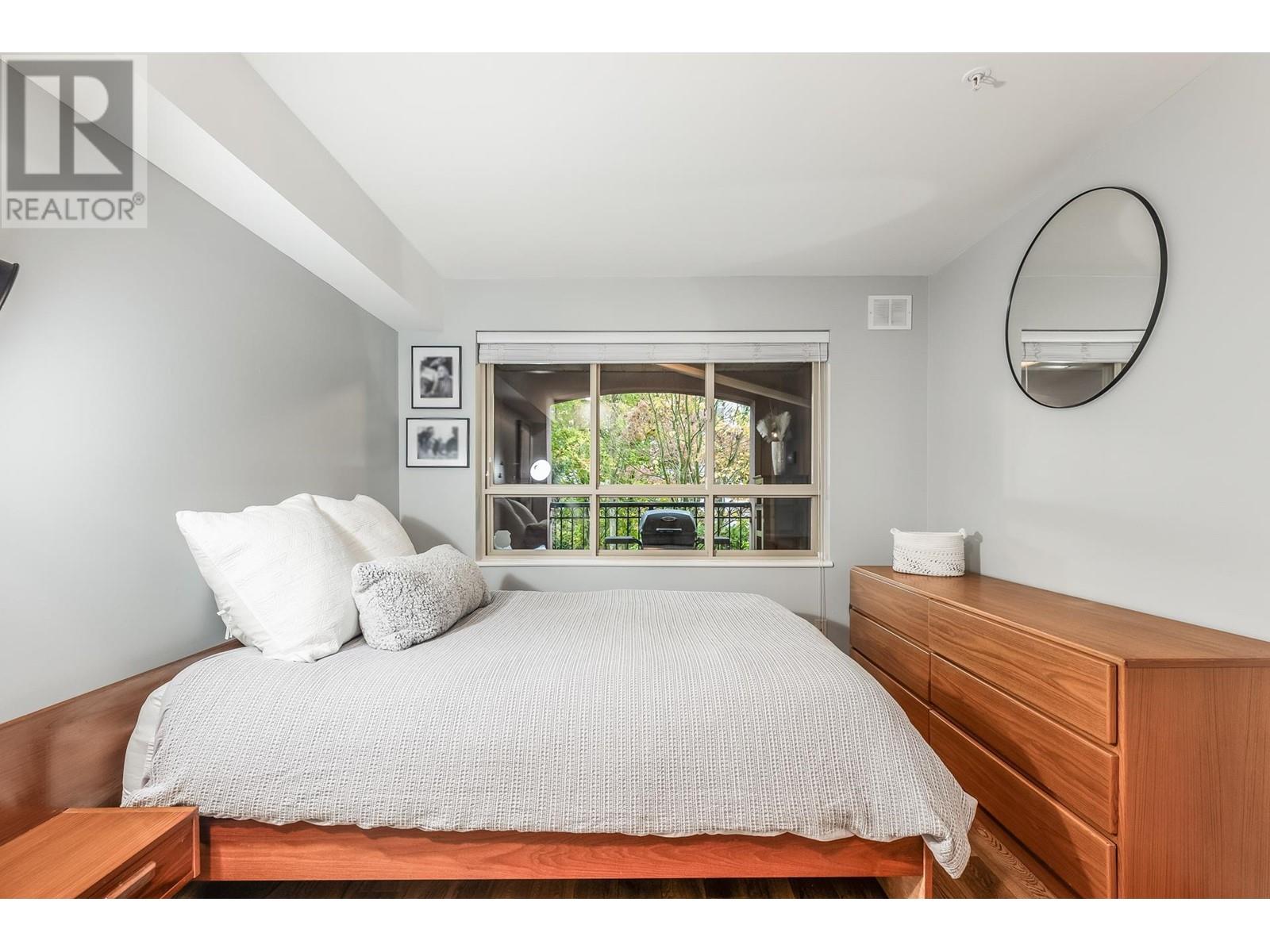 212 150 W 22nd Street, North Vancouver, British Columbia  V7M 1Z9 - Photo 11 - R2828032