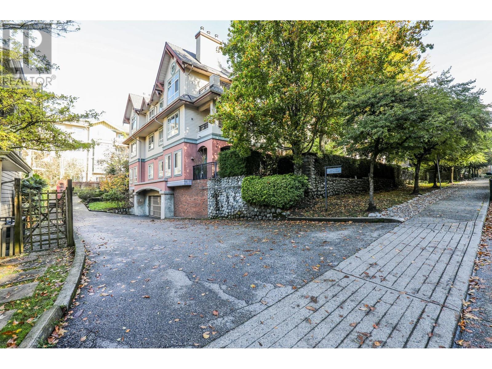 212 150 W 22nd Street, North Vancouver, British Columbia  V7M 1Z9 - Photo 21 - R2828032