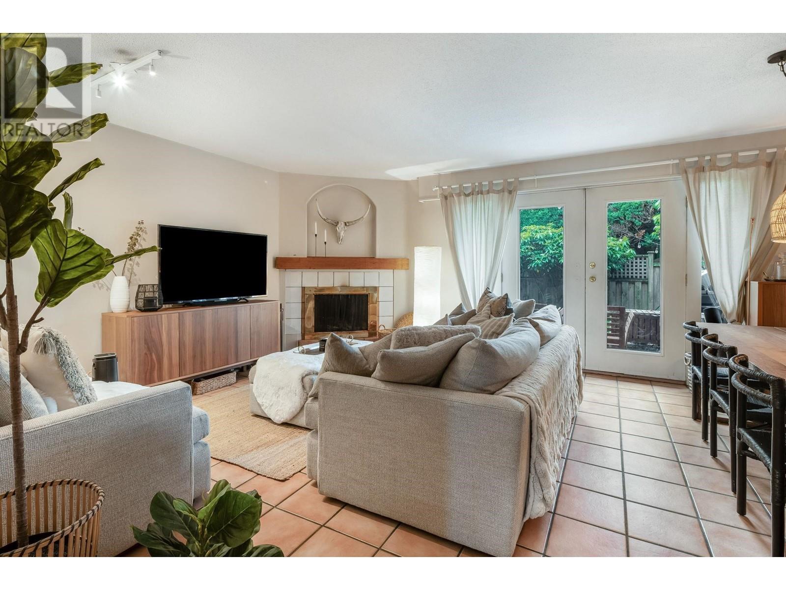 12 10820 SPRINGMONT DRIVE, richmond, British Columbia